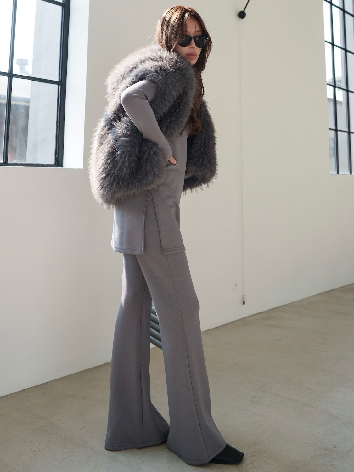 MODEL:159cm<br>COLOR:グレー