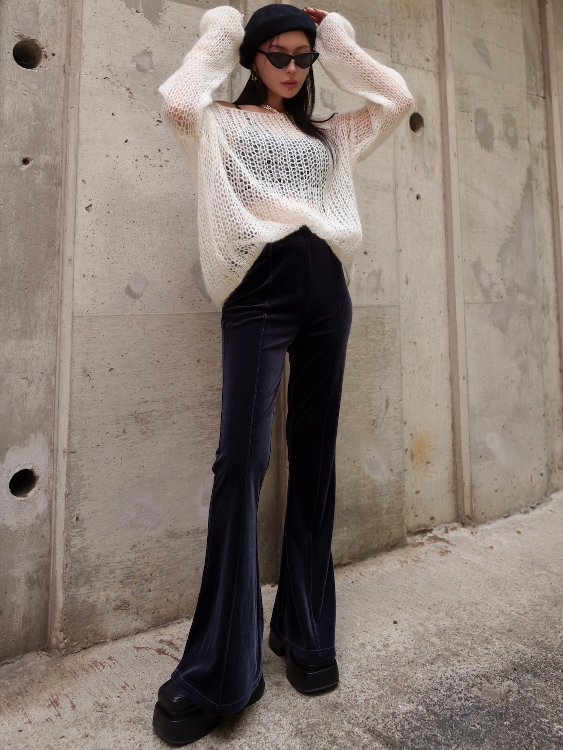 Relax フレア ベロアパンツ