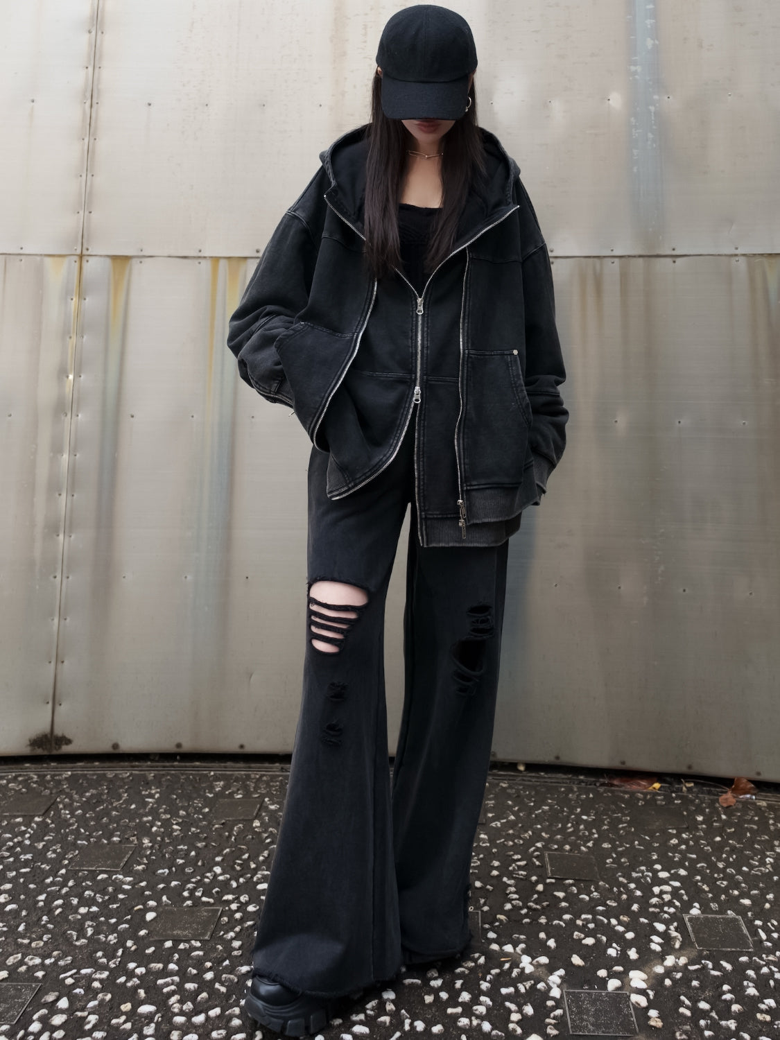 MODEL:159cm