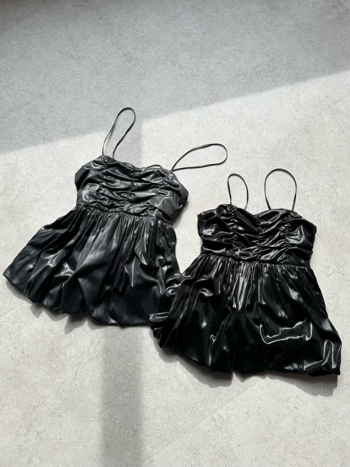 レザーライク ぺプラム Camisole