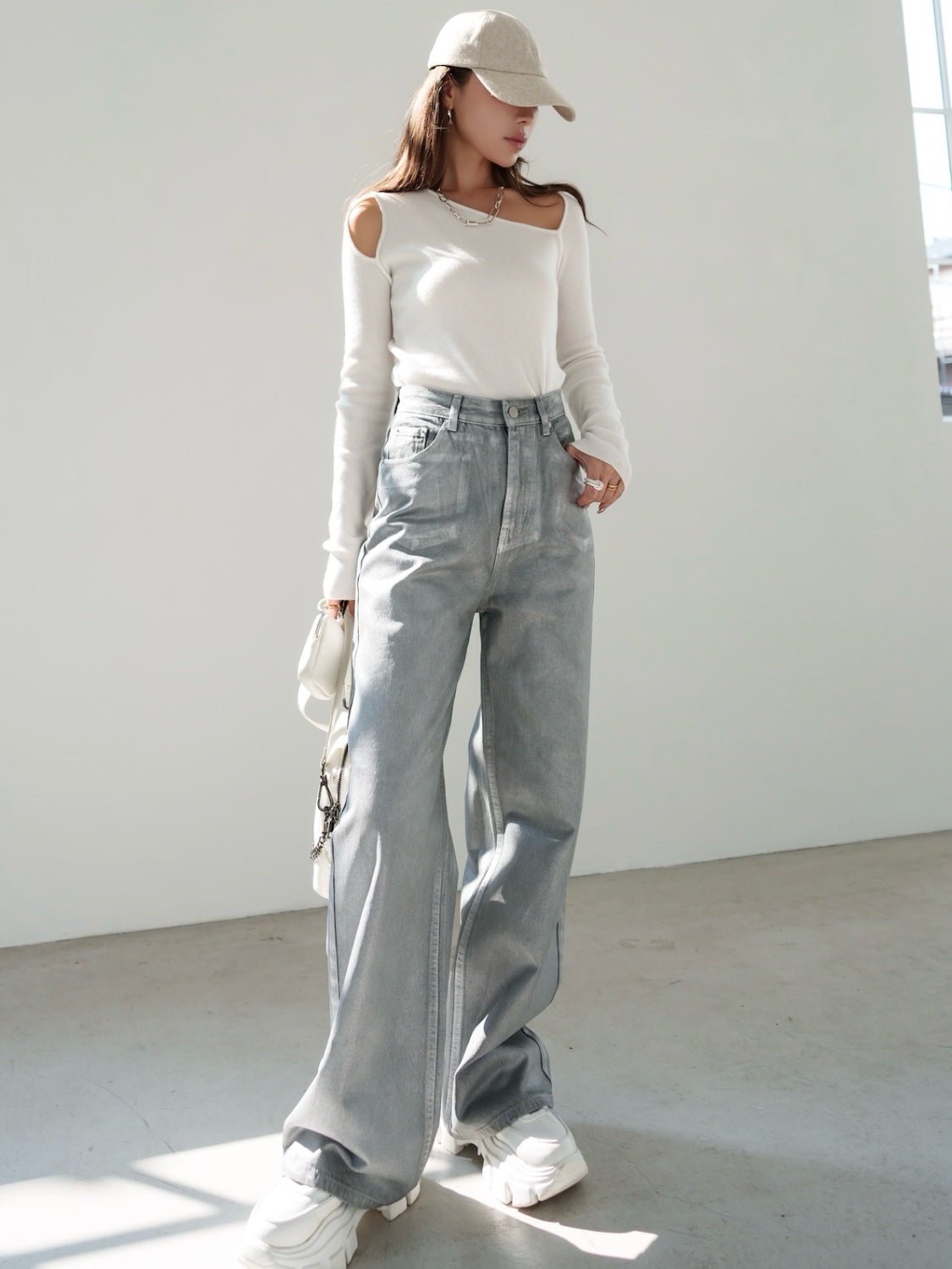 Asymmetrical Long-sleeve Knit