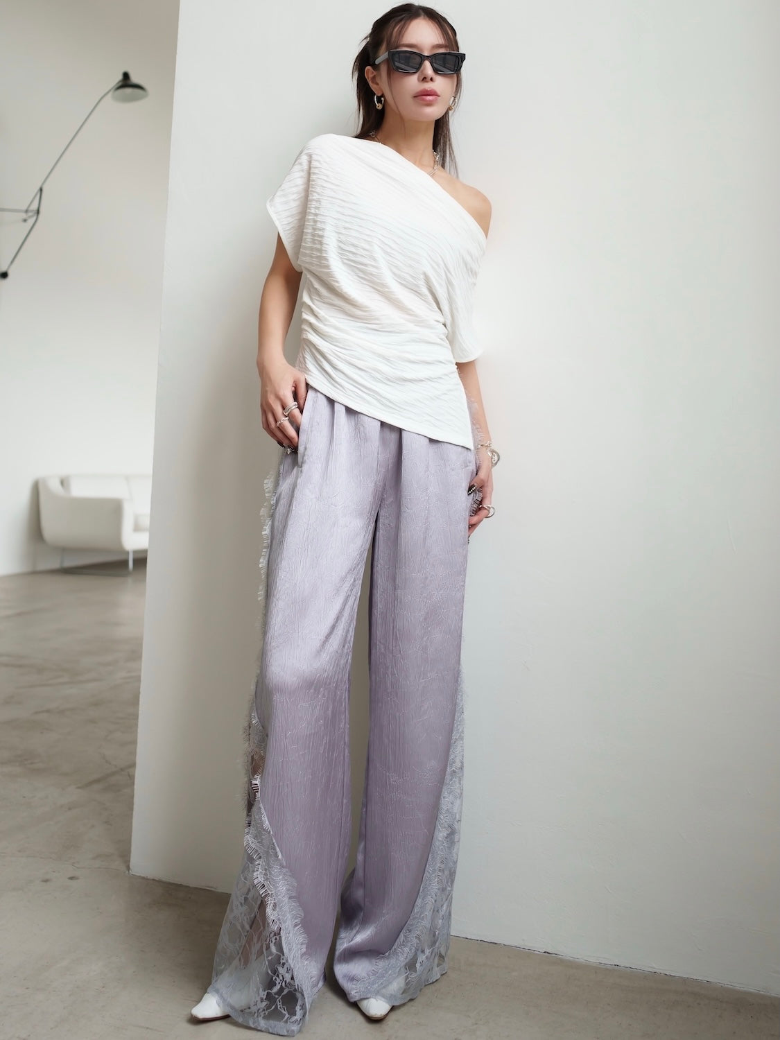 Switch レース サテン ワイドパンツ