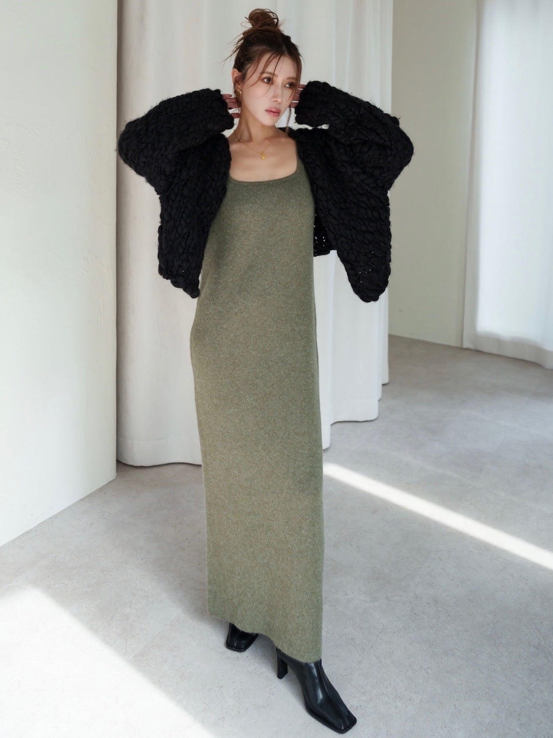 MODEL:159cm