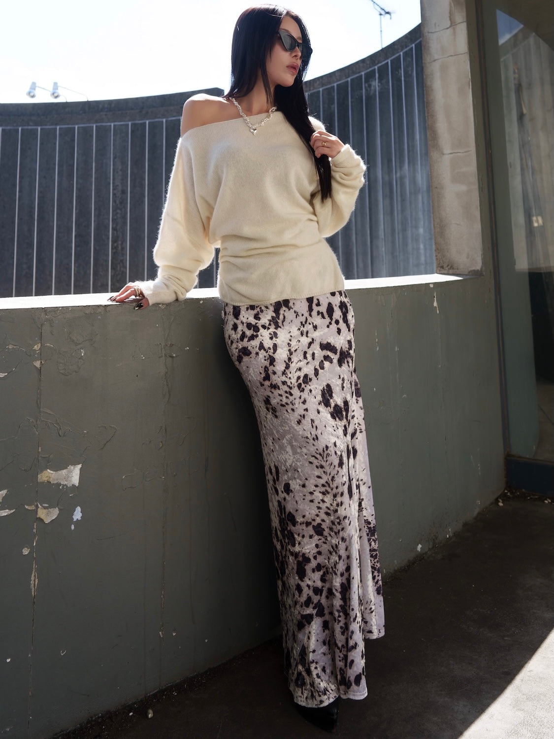 アシンメトリー ラクーン KNIT トップス