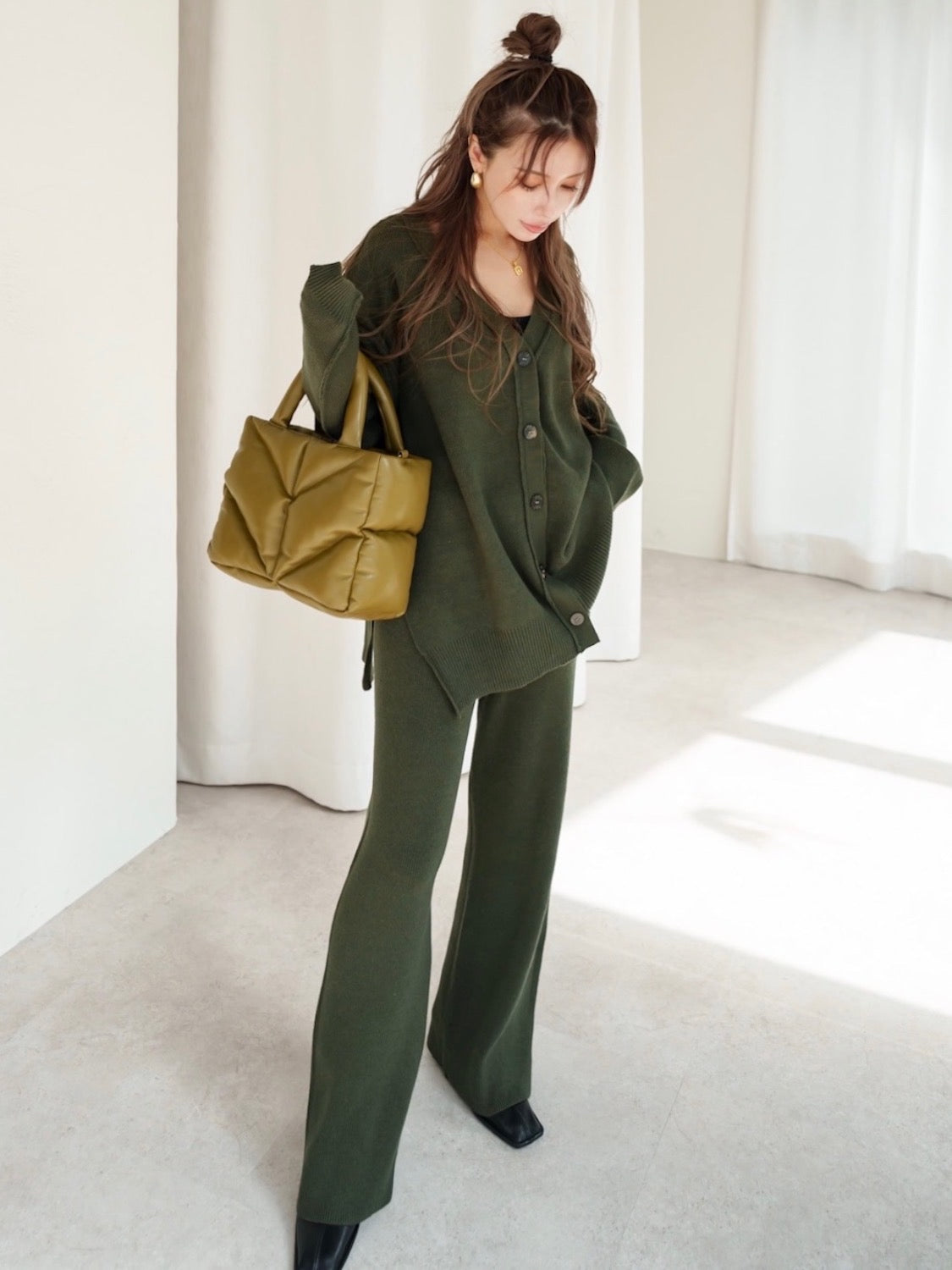 MODEL:159cm<br>COLOR:オリーブ