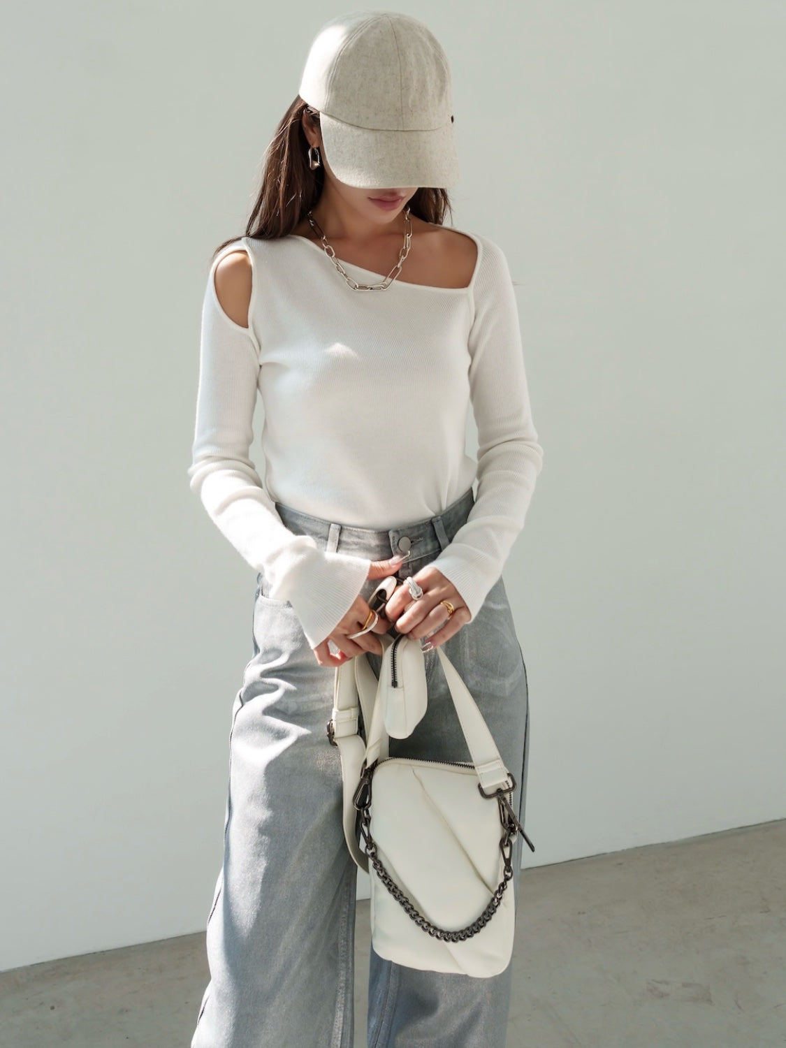 Asymmetrical Long-sleeve Knit