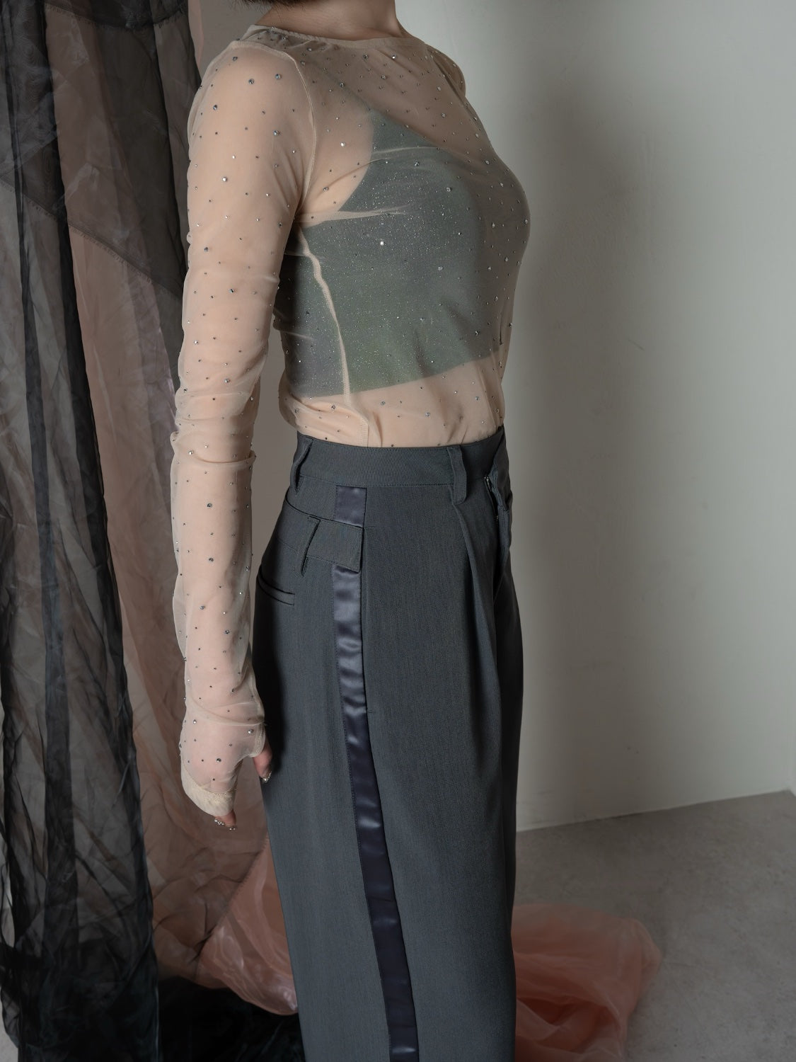 ストーン Sheer ロングスリーブ