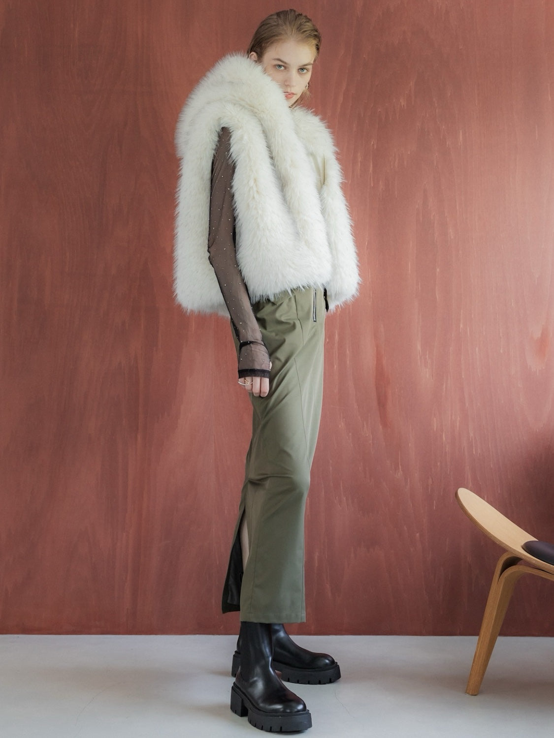 MODEL:175cm<br>COLOR:ホワイトMIX