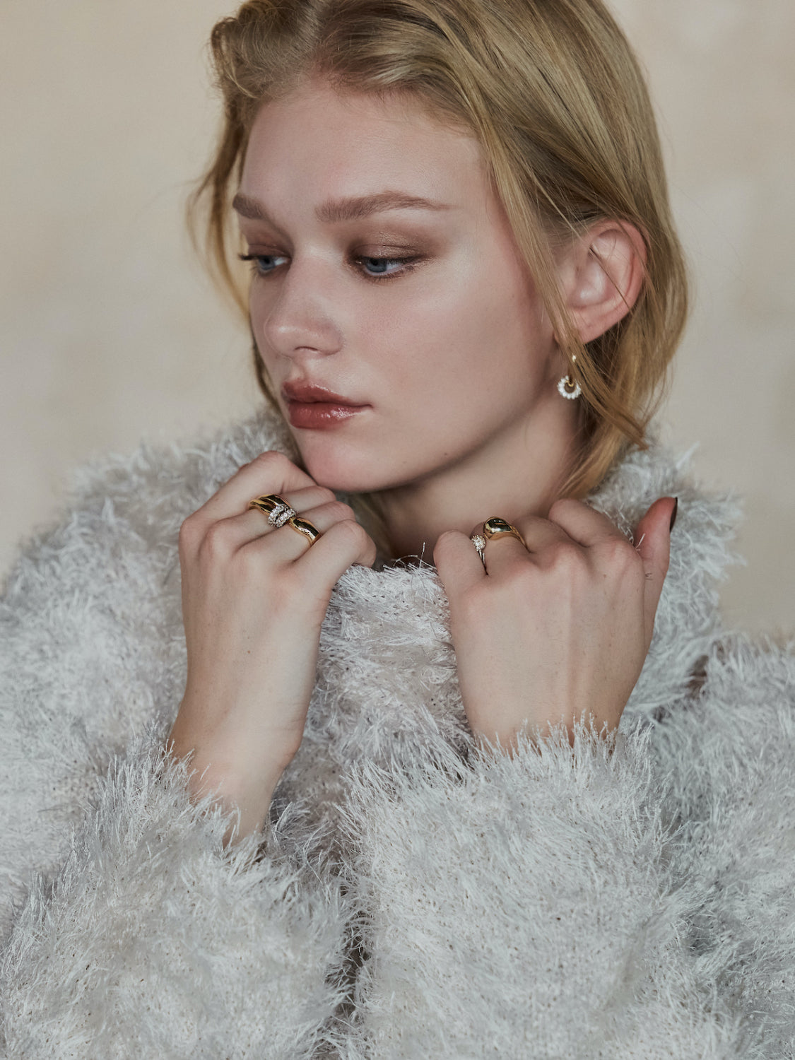 Vネック シャギーKNIT&マフラー Set