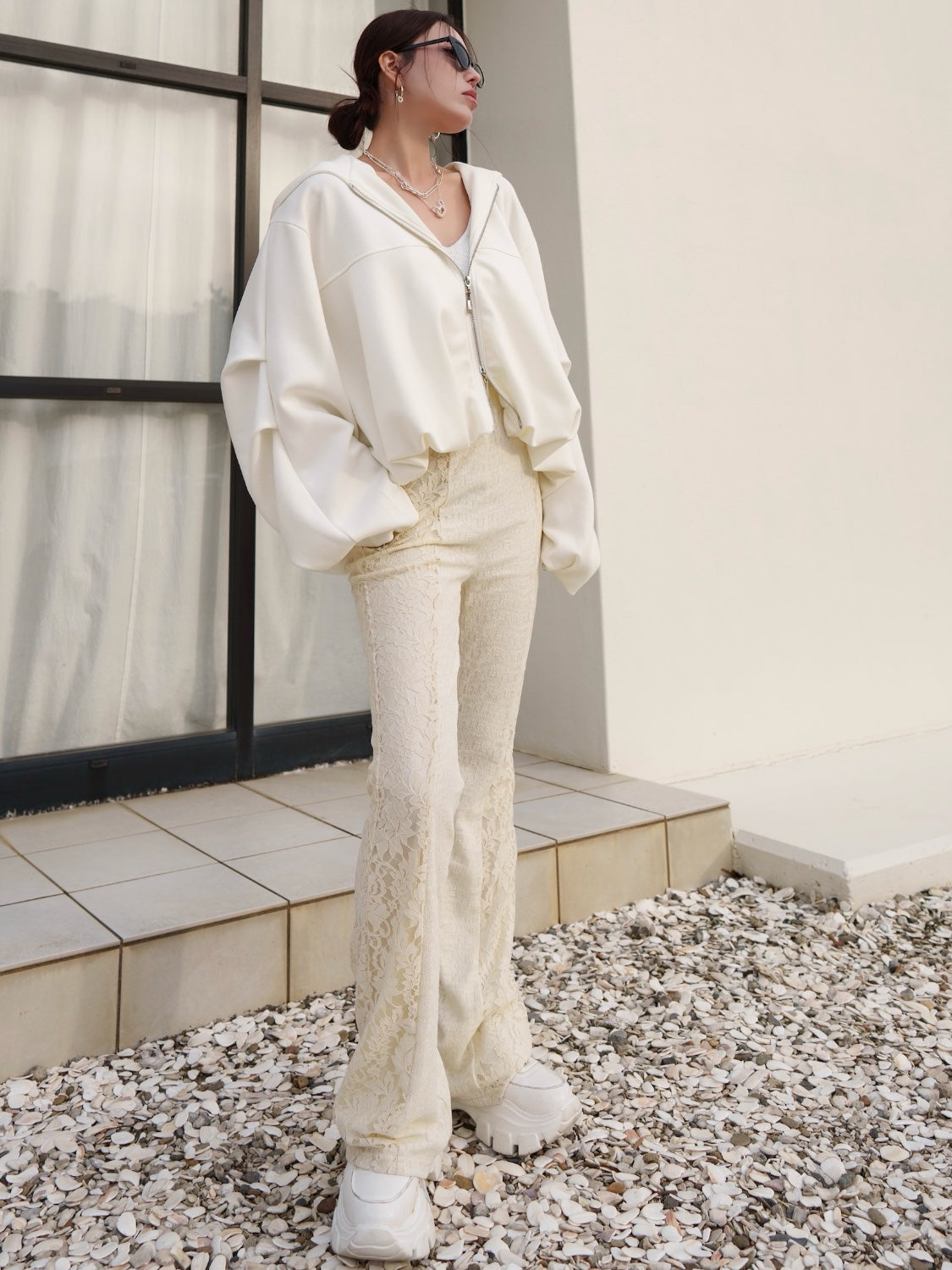 MODEL:159cm