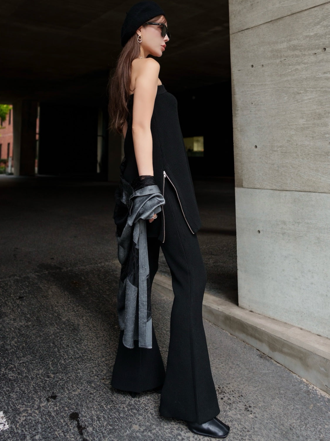 MODEL:159cm<br>COLOR:ブラック