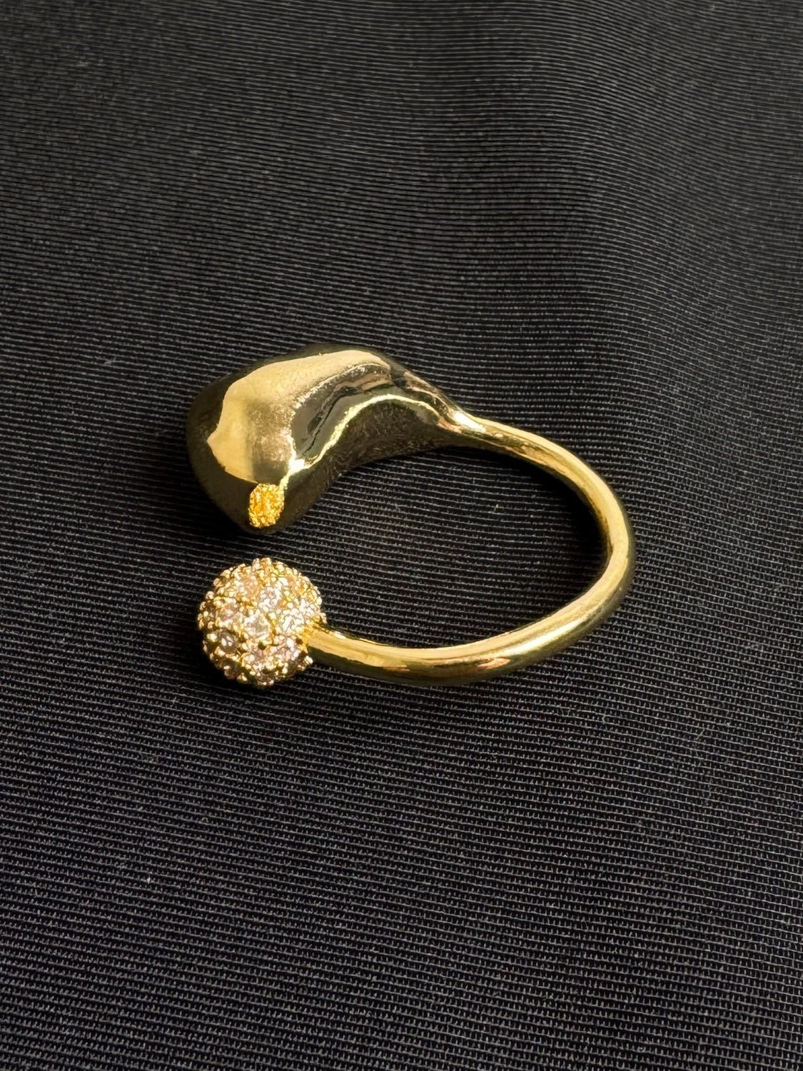 NUANCE ボール パヴェストーン Ring