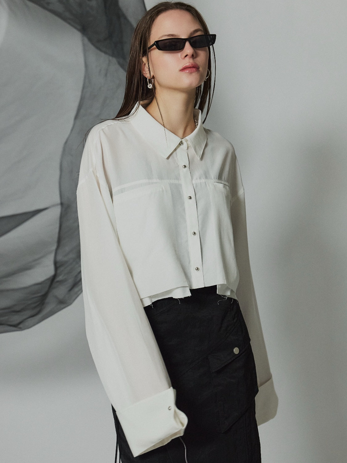 カットオフ Cropped ブラウス