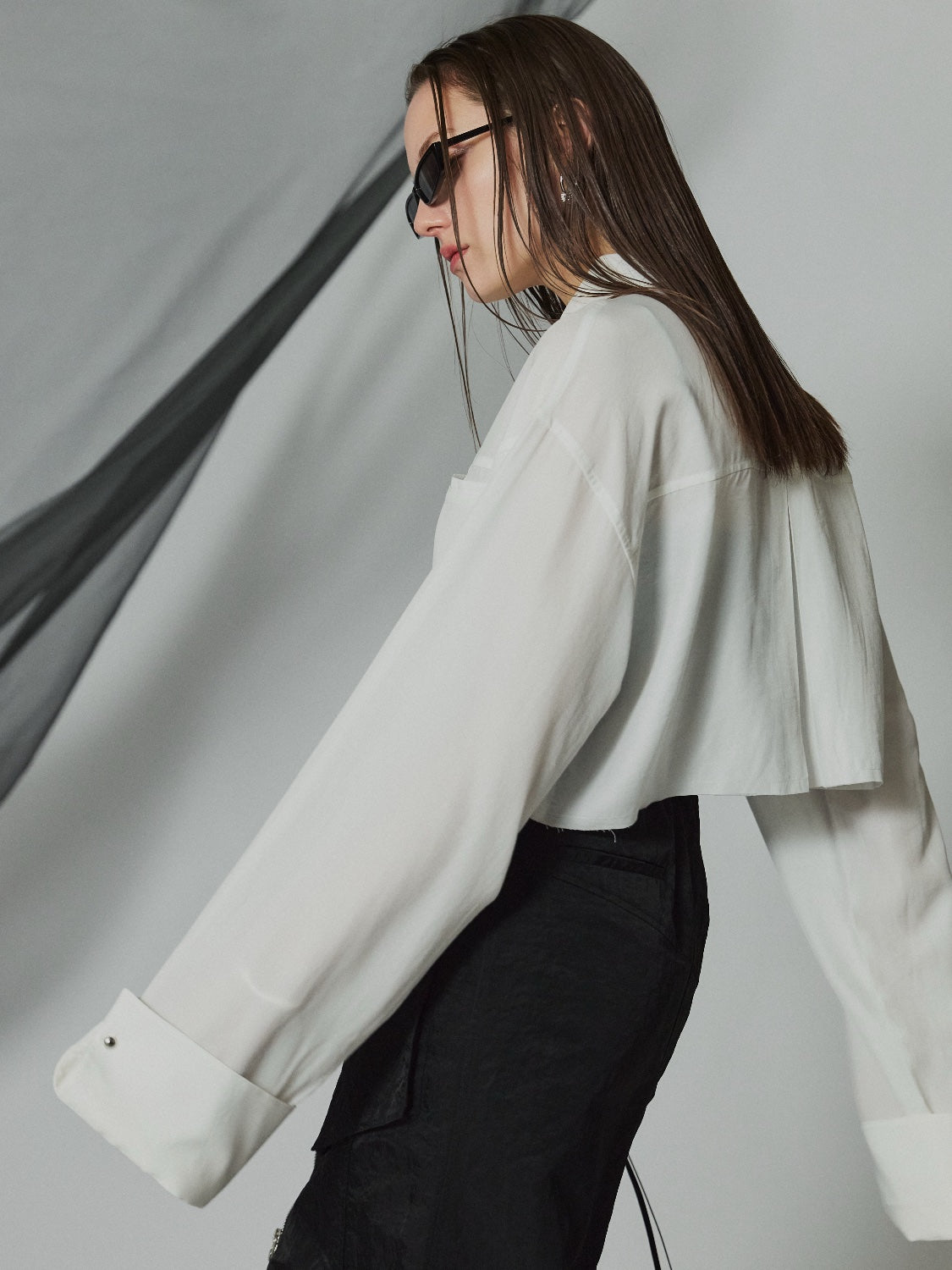 カットオフ Cropped ブラウス