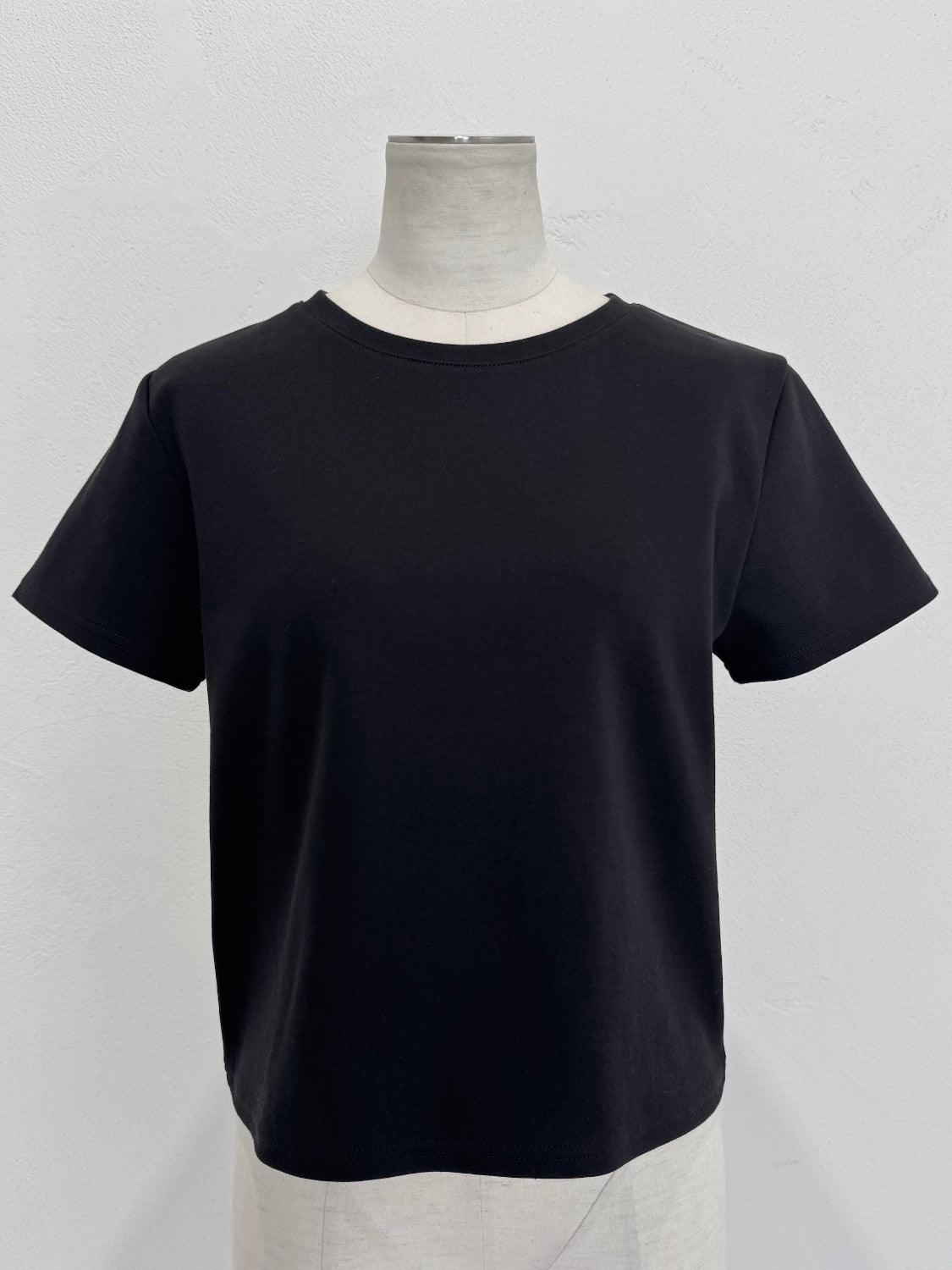 Crew Neck Basic Tシャツ