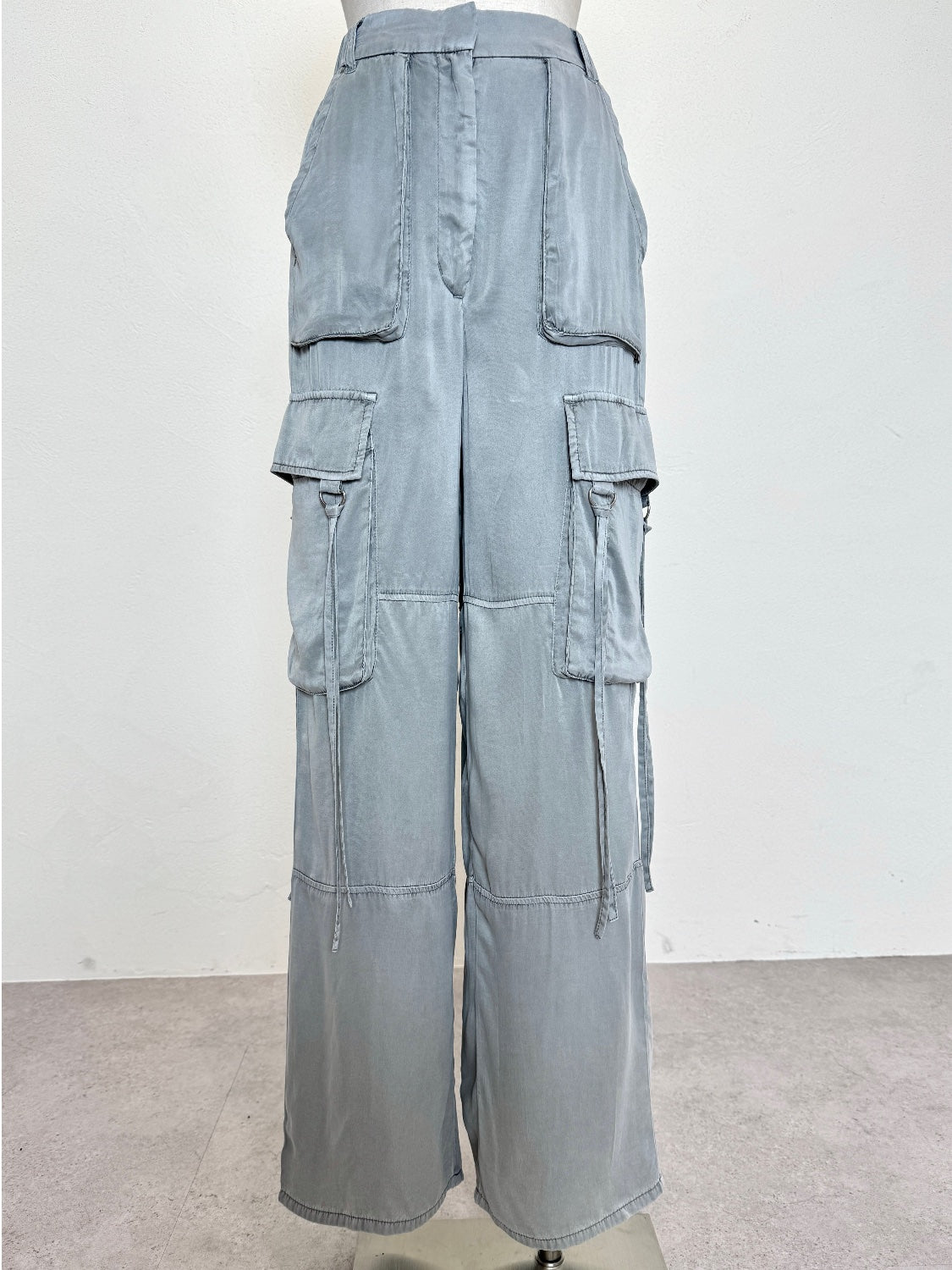 ルーズフィット Washed カーゴパンツ