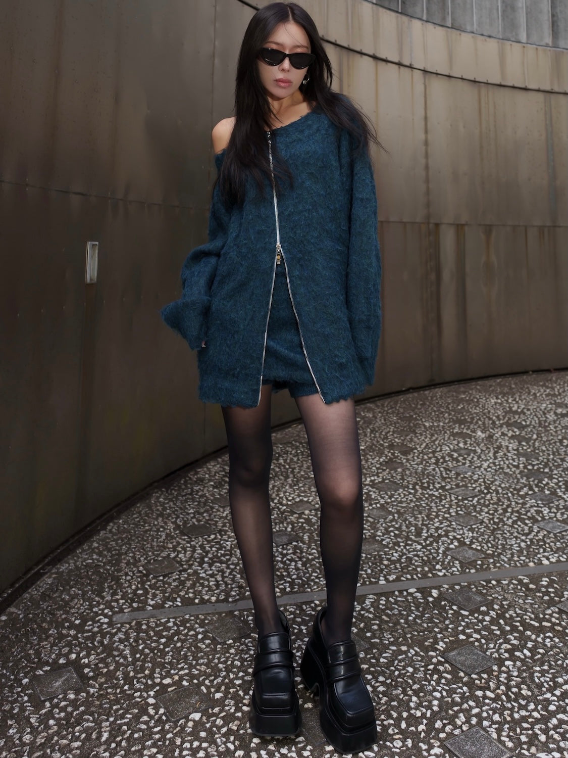 オフショルダー フロント Zip KNIT