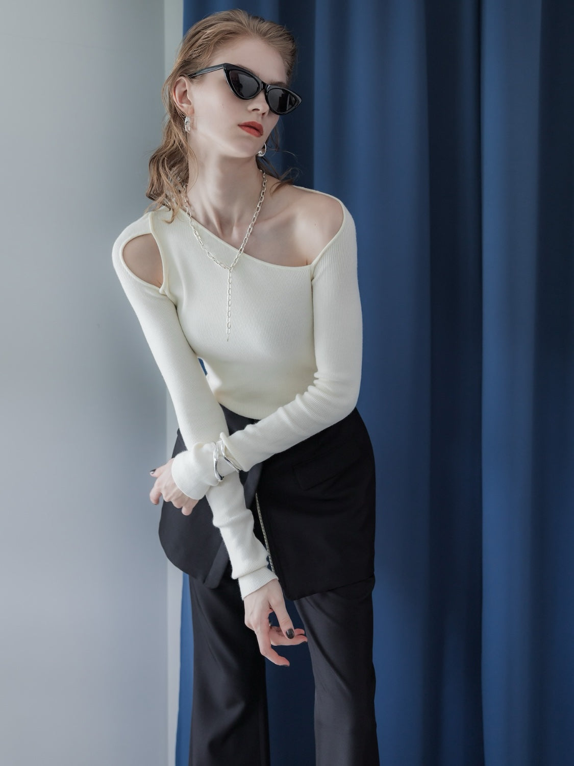Asymmetrical Long-sleeve Knit