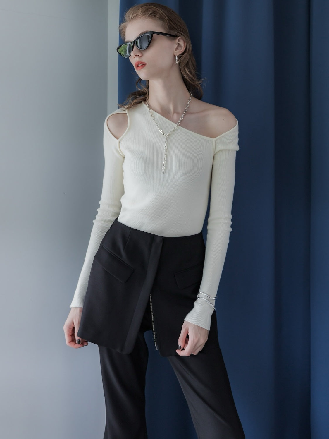Asymmetrical Long-sleeve Knit