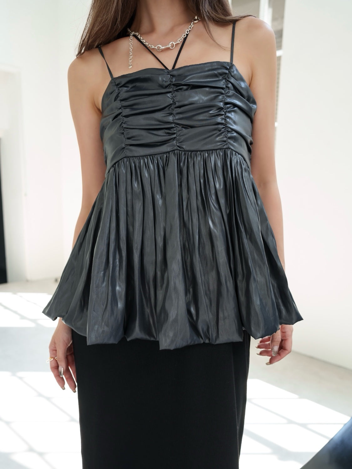 レザーライク ぺプラム Camisole