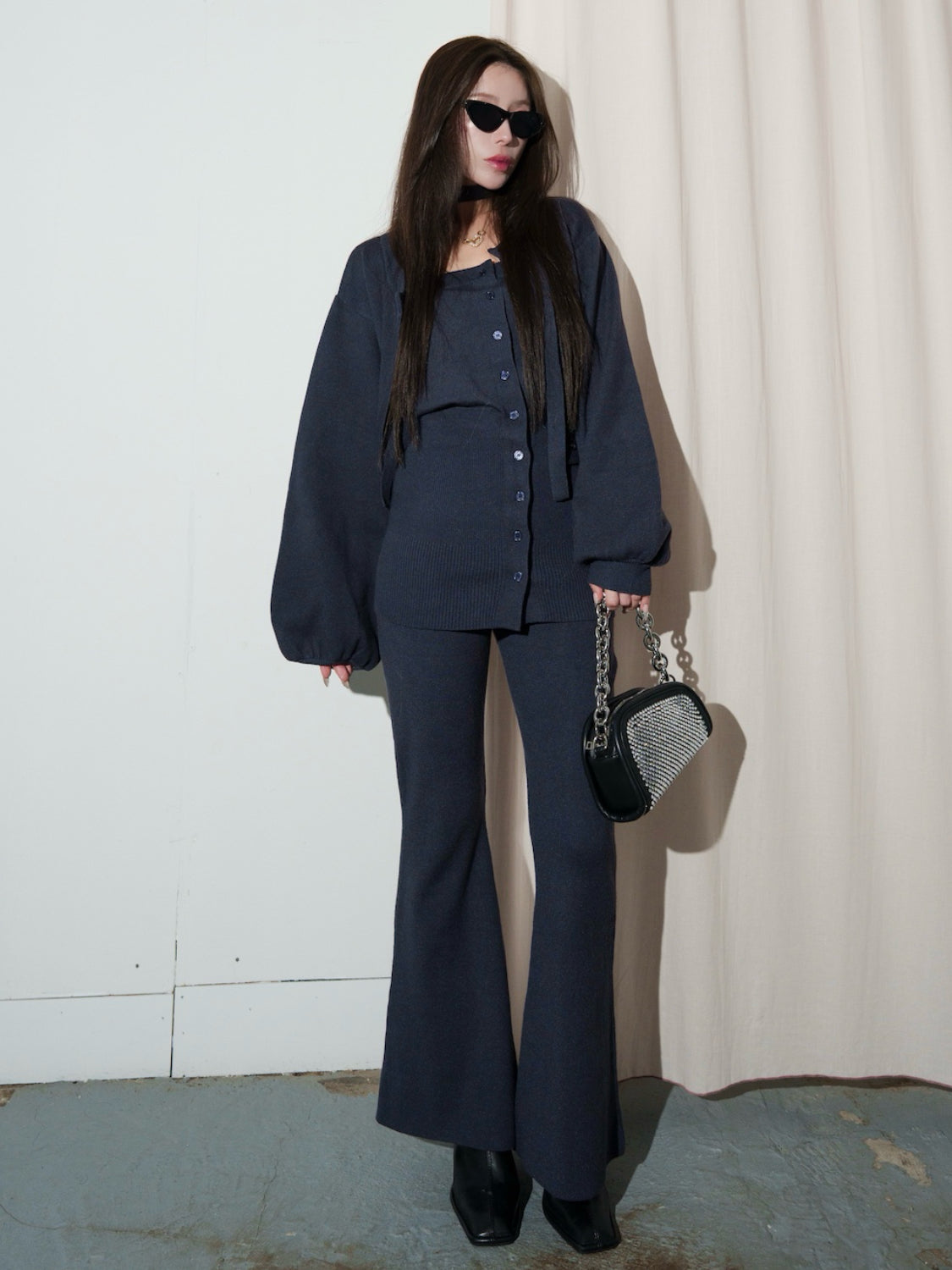 MODEL:159cm<br>COLOR:ネイビー