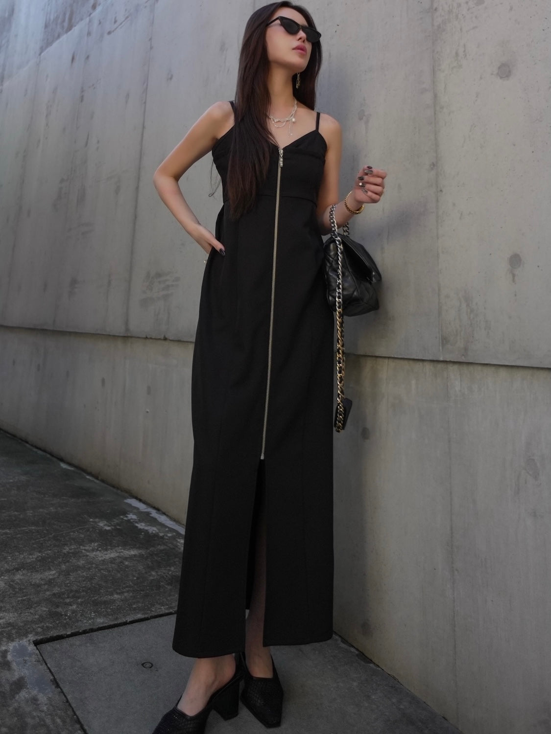 MODEL:159cm<br>COLOR:ブラック