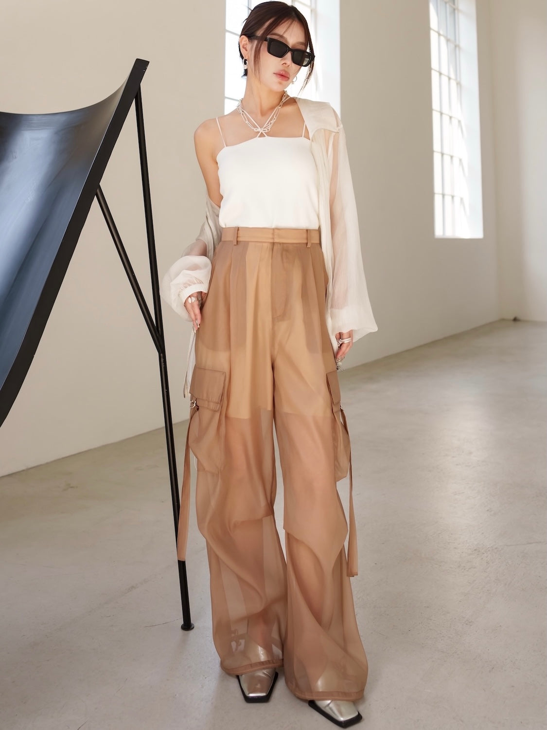 MODEL:159cm<br>COLOR:ホワイト