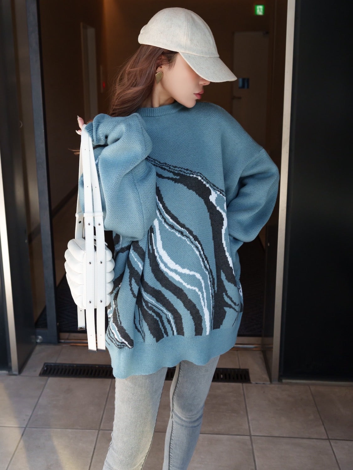 Marble Long-sleeve Pullover