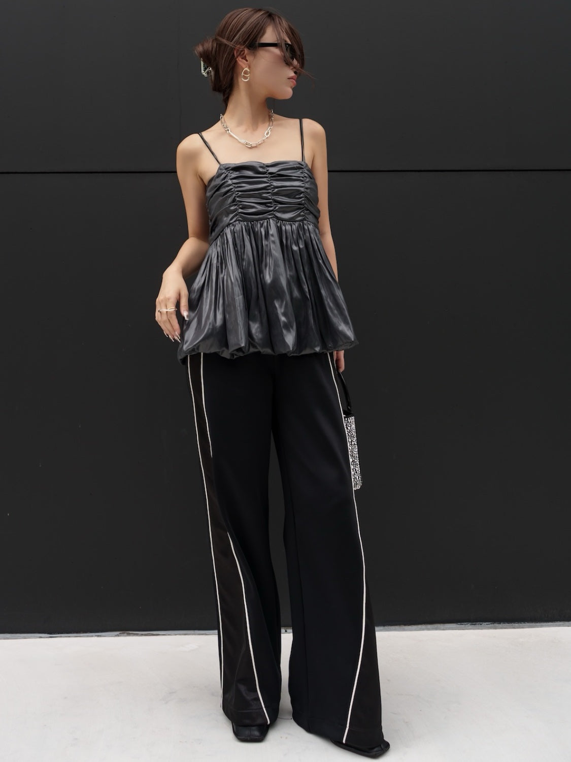 MODEL:159cm<br>COLOR:チャコール