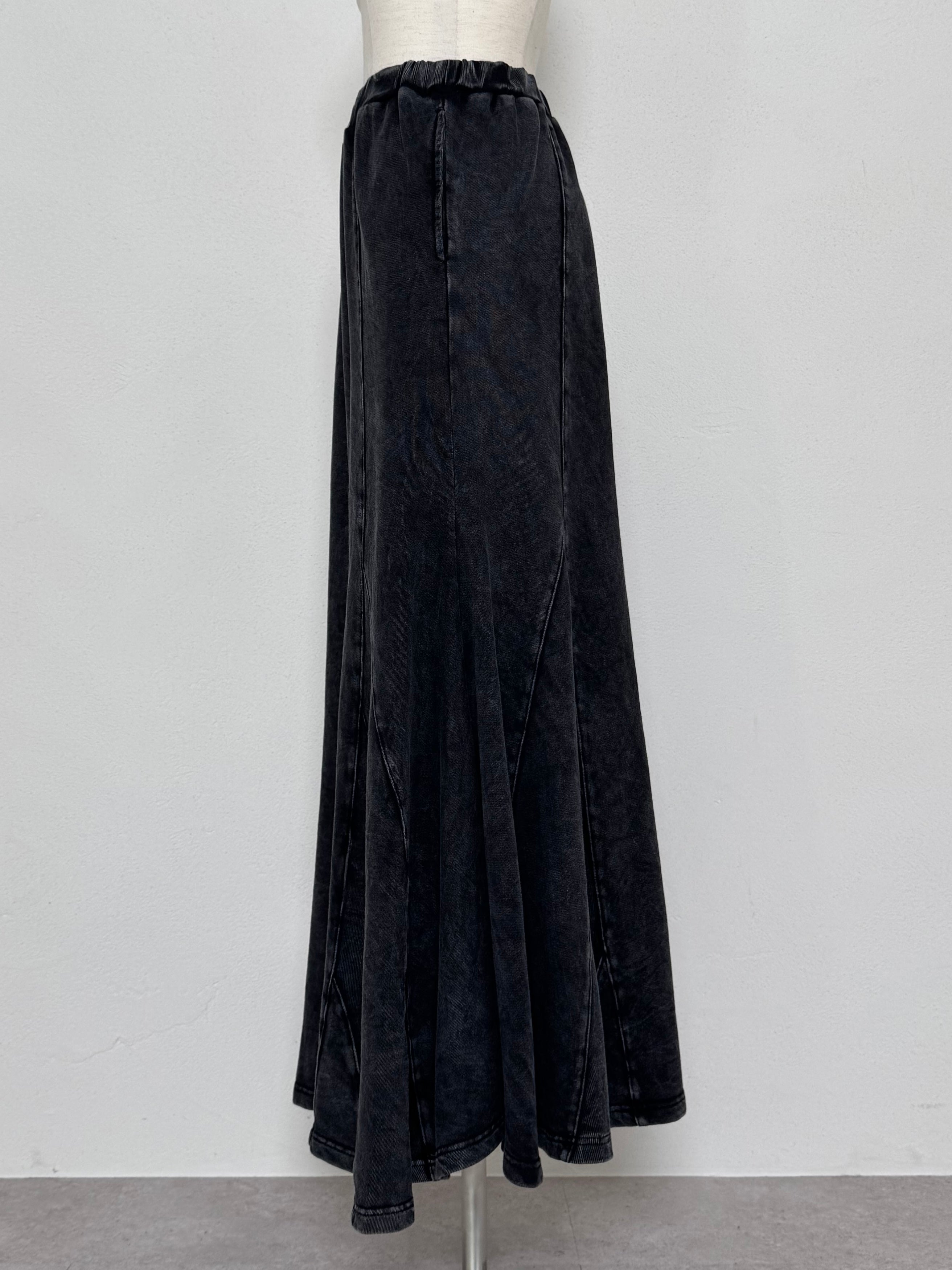 Pigment Sweat Mermaid Skirt Set-up