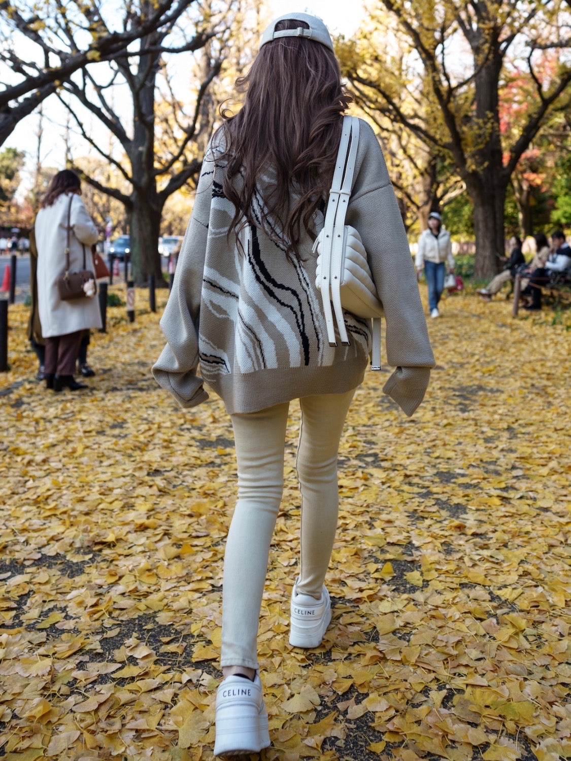 Marble Long-sleeve Pullover