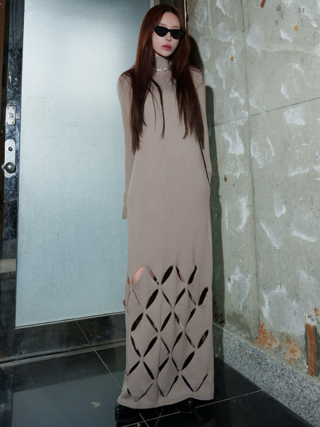 MODEL:159cm<br>COLOR:グレージュ