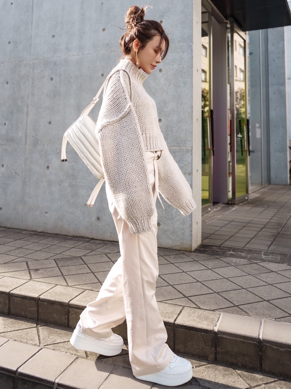 MODEL:159cm<br>COLOR:ライトグレー