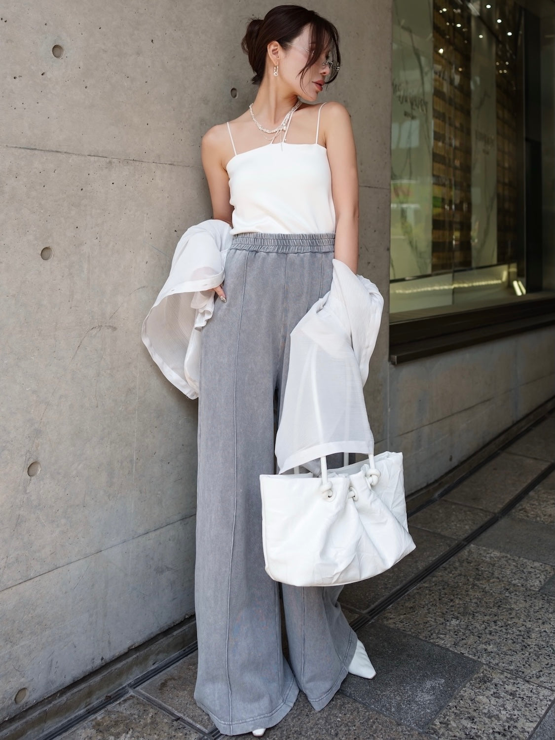 MODEL:159cm<br>COLOR:ホワイト