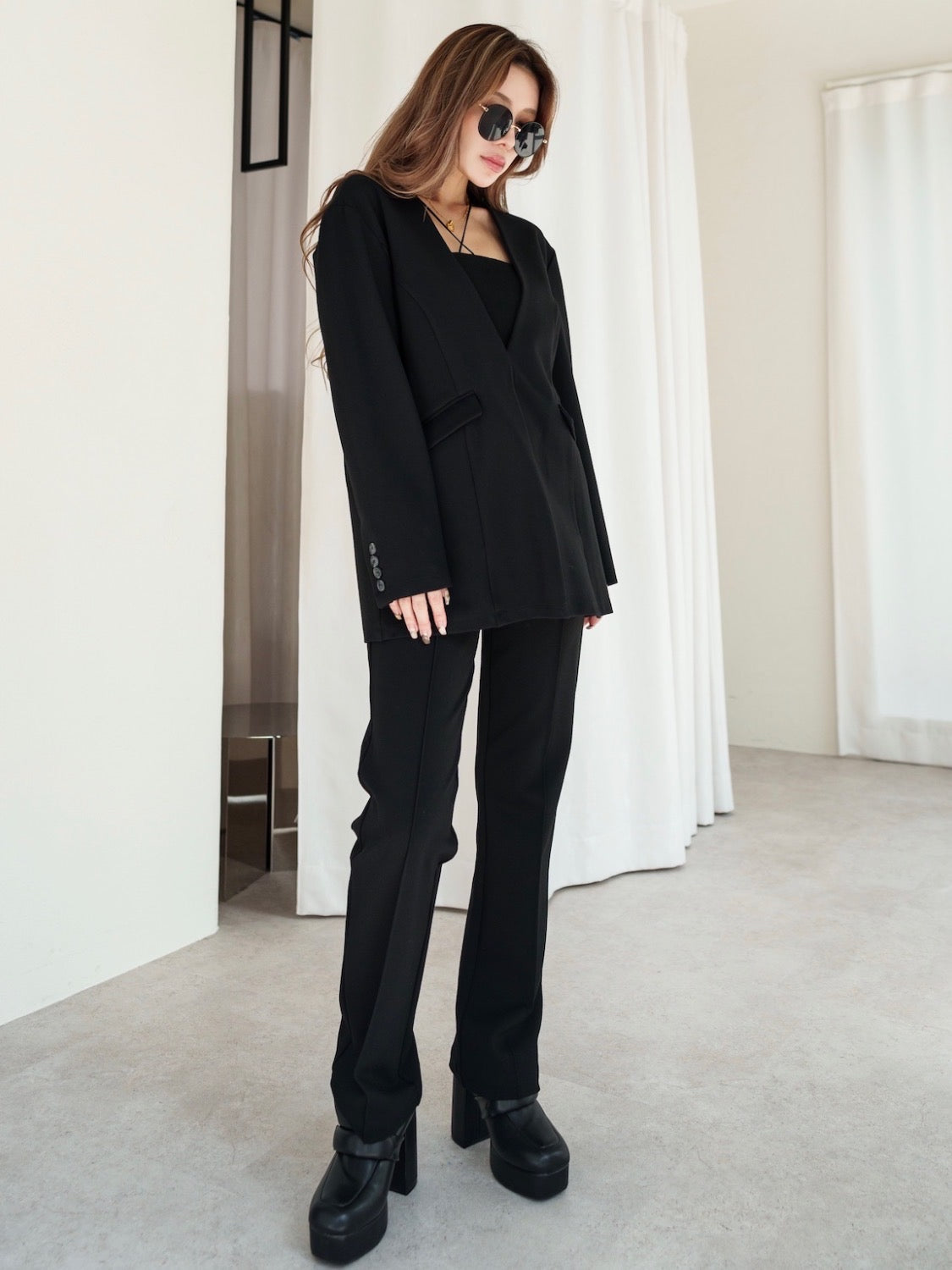 V-neck smooth set-up