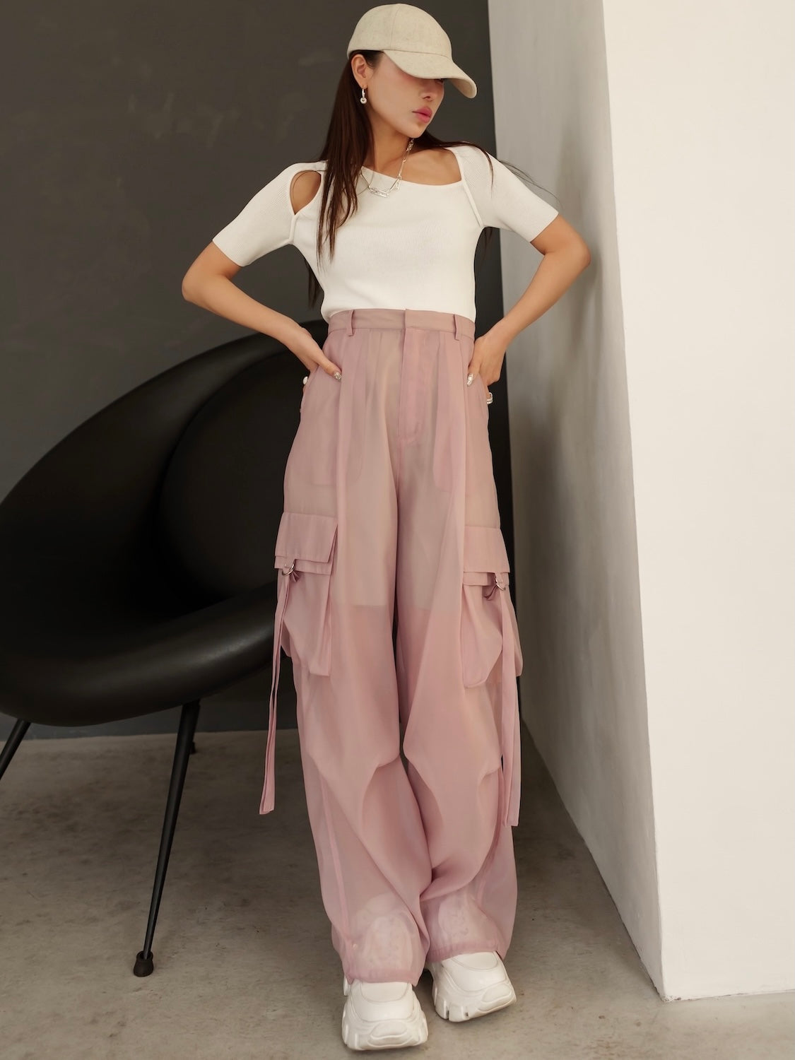 Asymmetrical short-sleeve knit