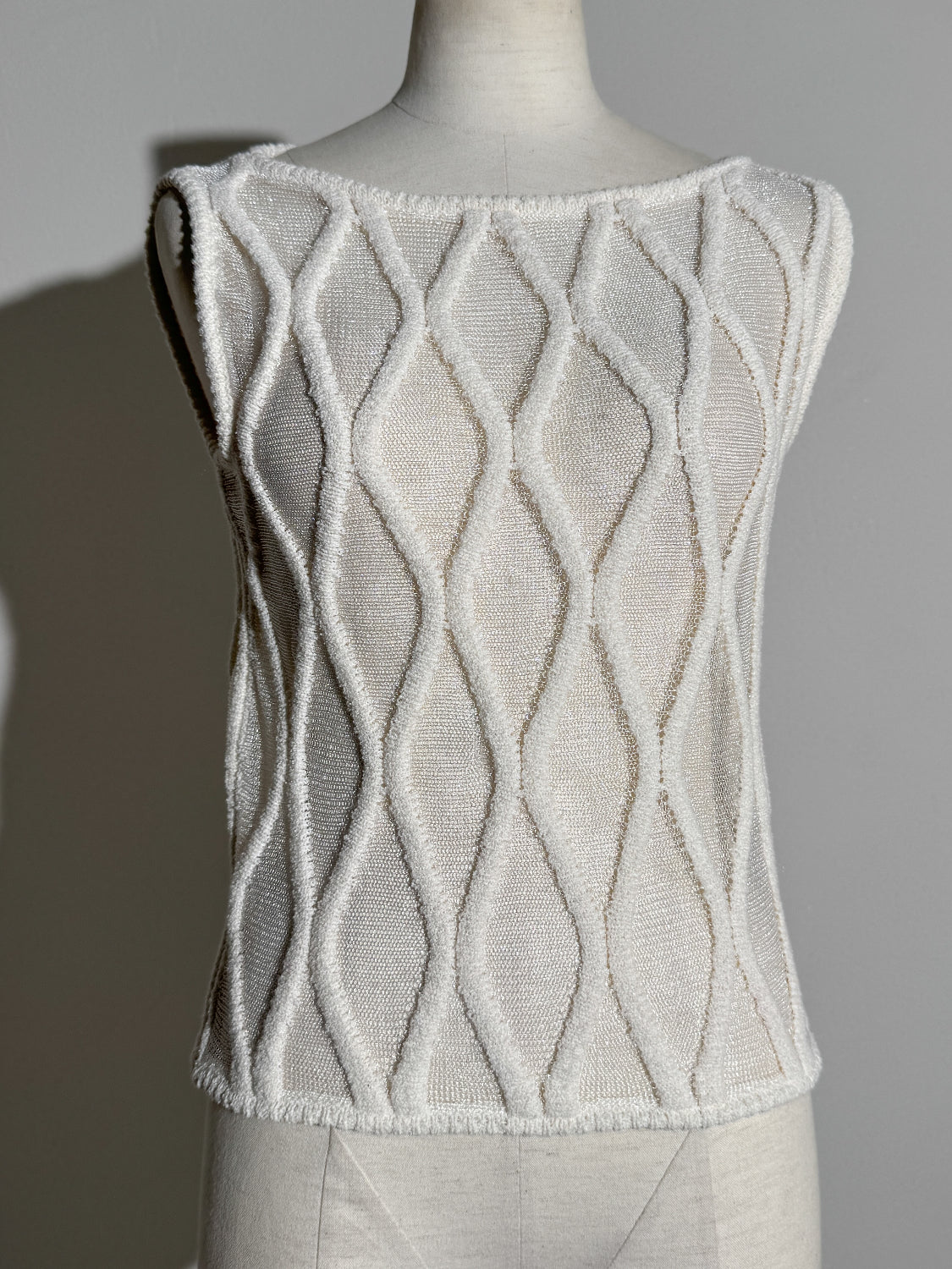 ウェービーコード ノースリーブ KNIT