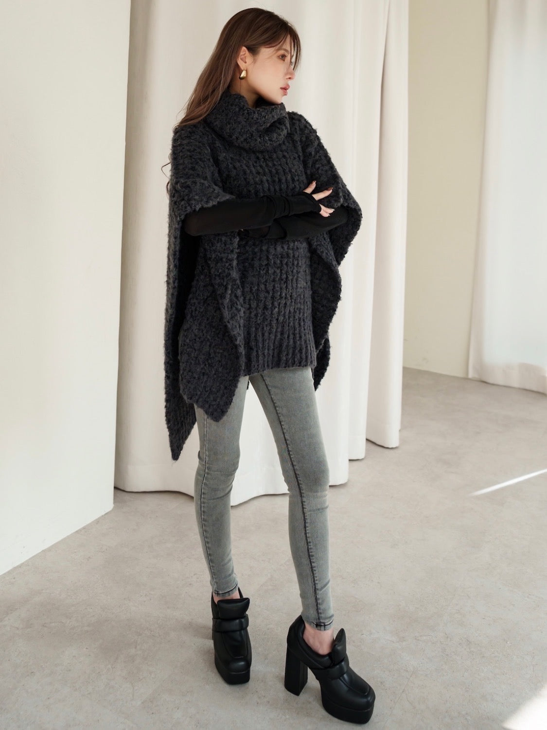 MODEL:159cm<br>COLOR:ブラックMIX