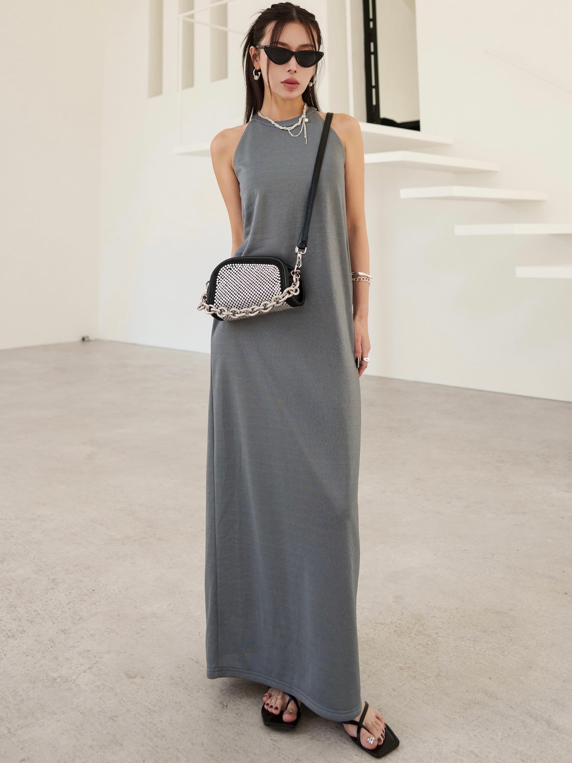 MODEL:159cm<br>COLOR:グレー