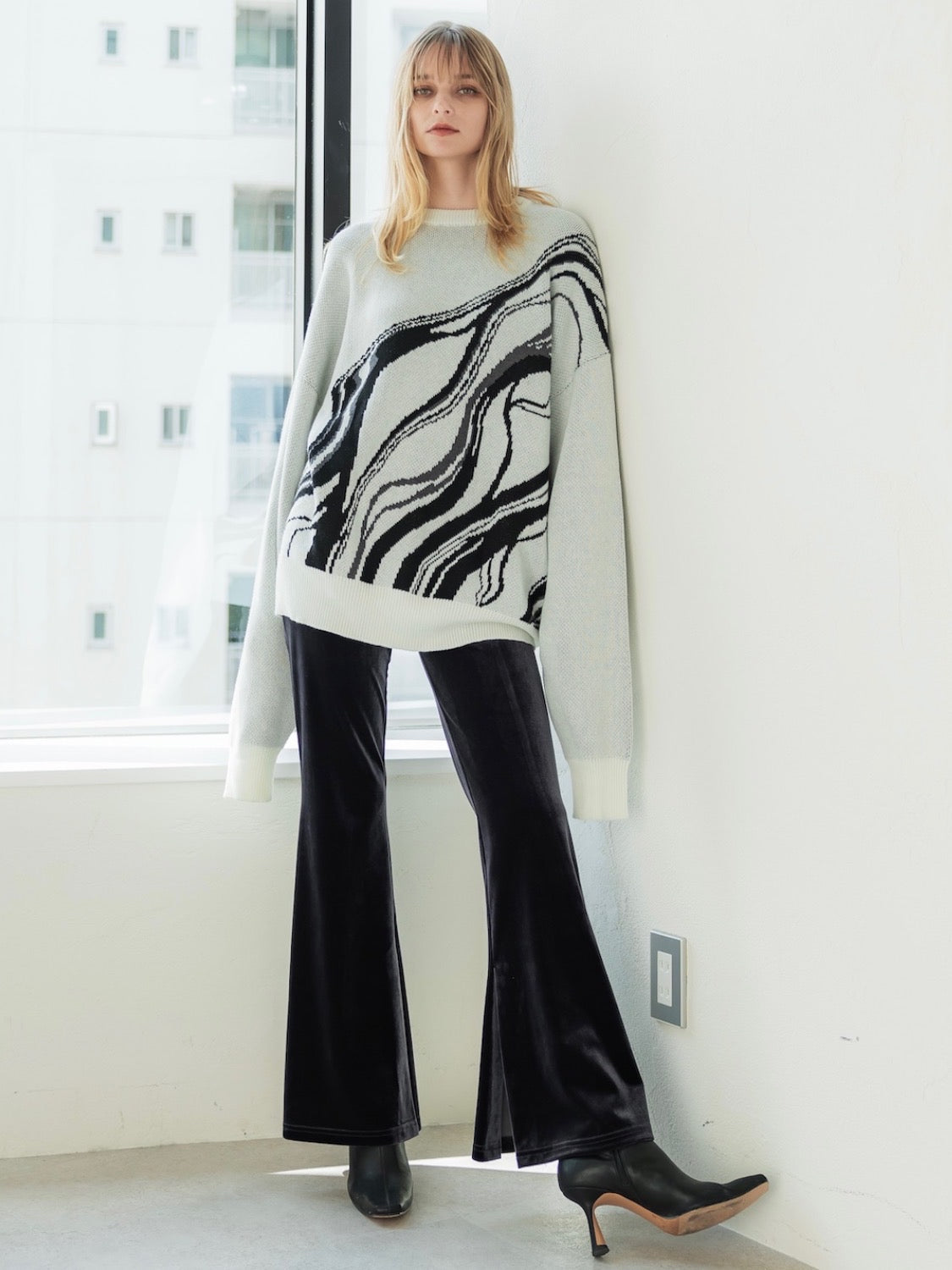 Marble Long-sleeve Pullover