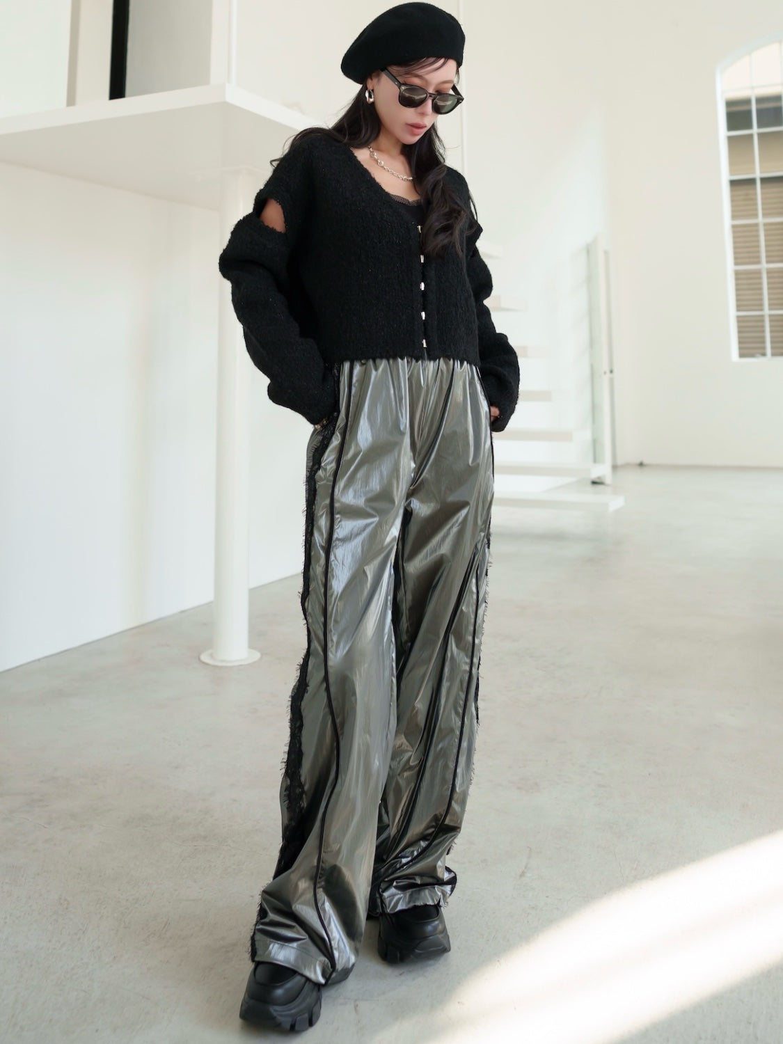 MODEL:159cm<br>COLOR:チャコール