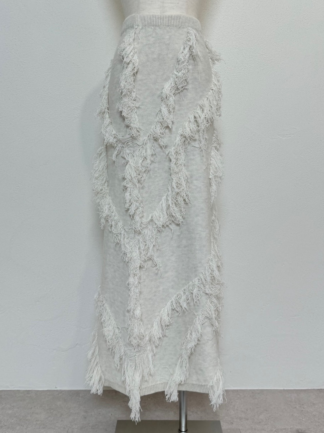 Wave Fringe Knit Setup