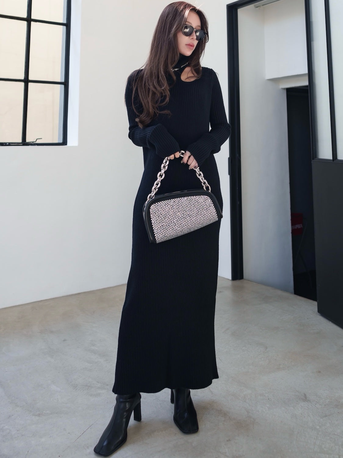 MODEL:159cm