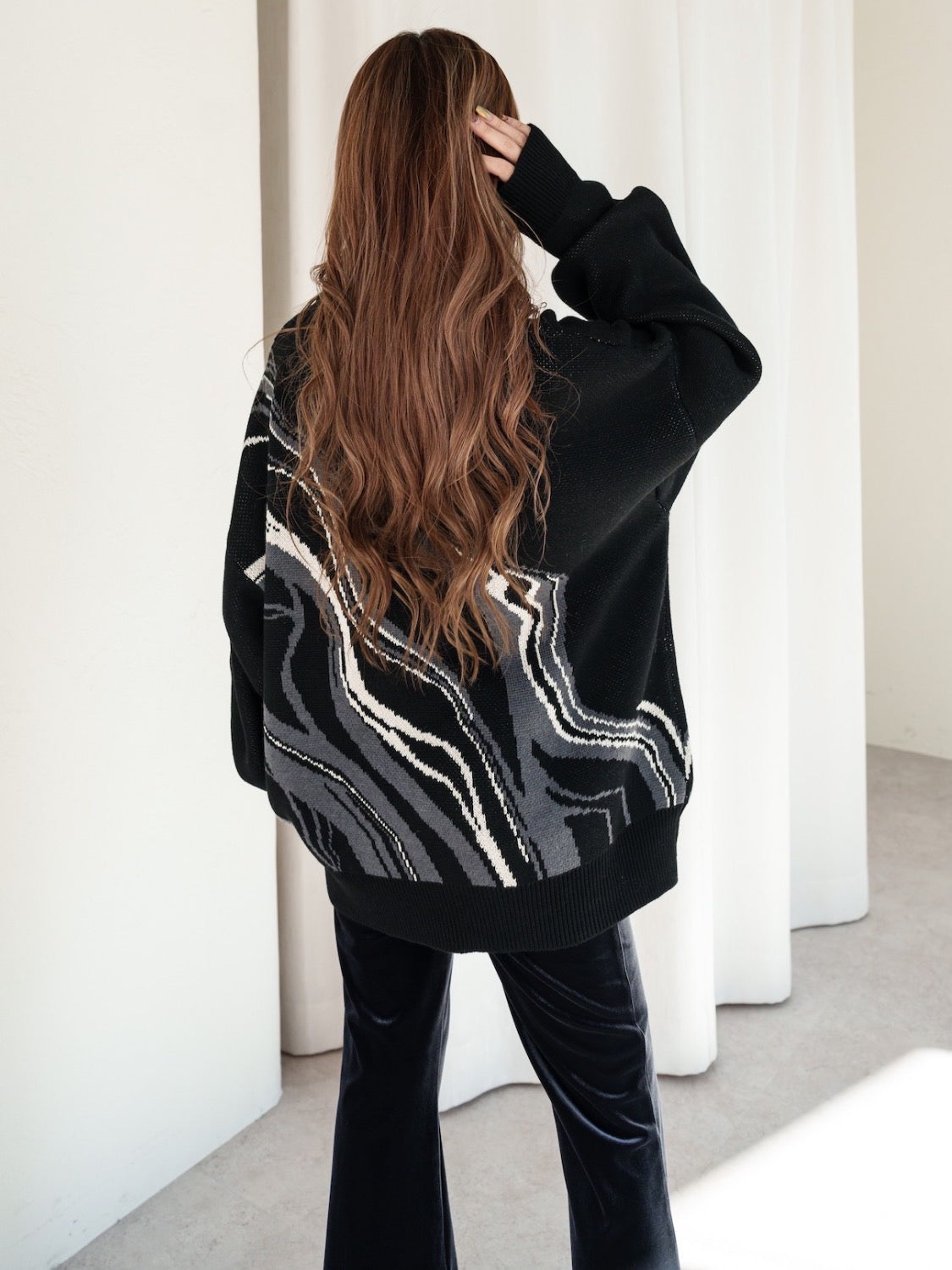 Marble Long-sleeve Pullover