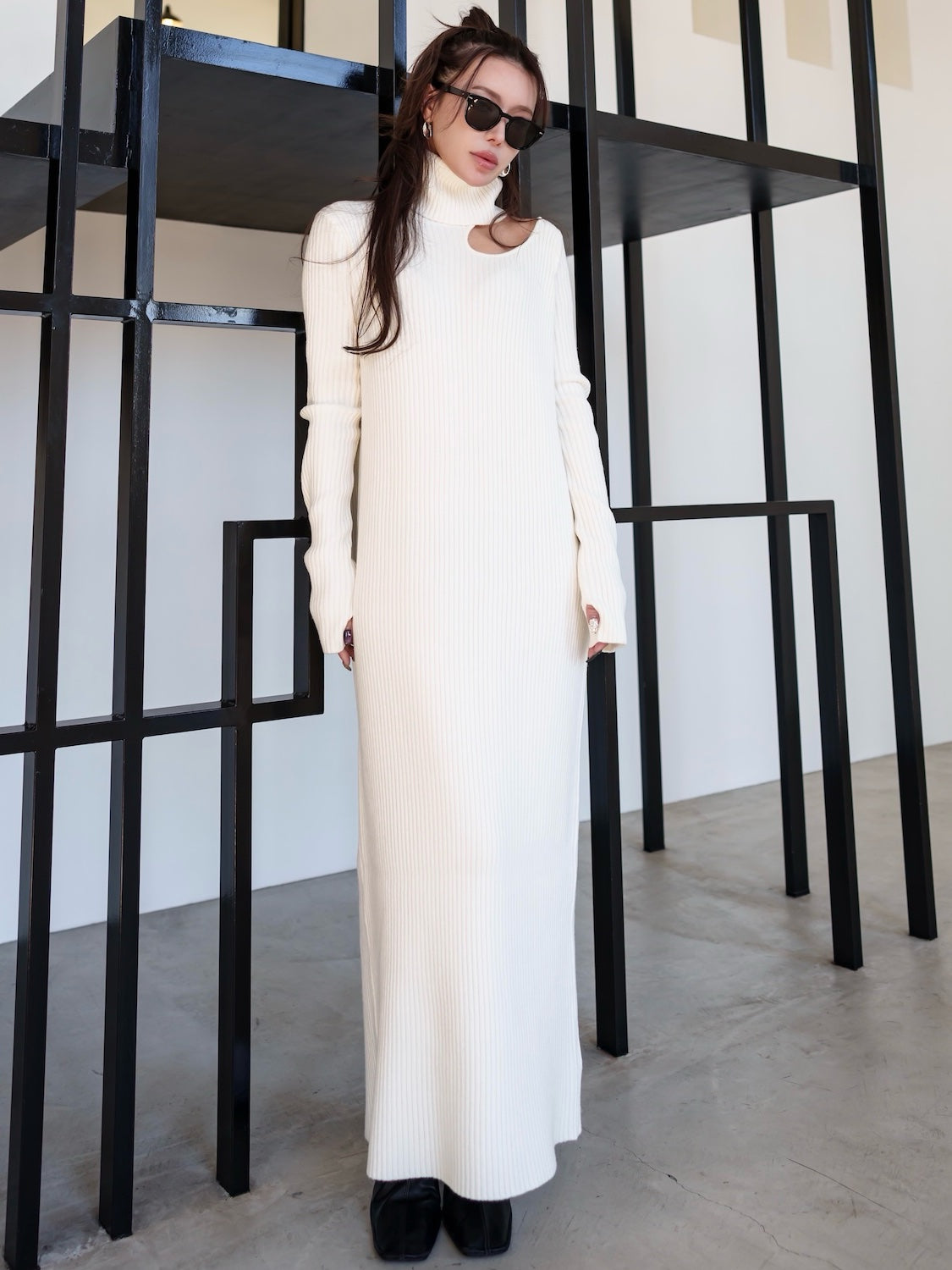 MODEL:159cm<br>COLOR:クリーム