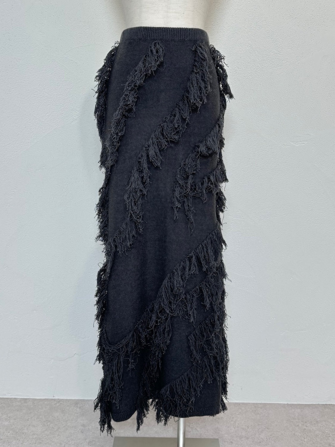 Wave Fringe Knit Setup