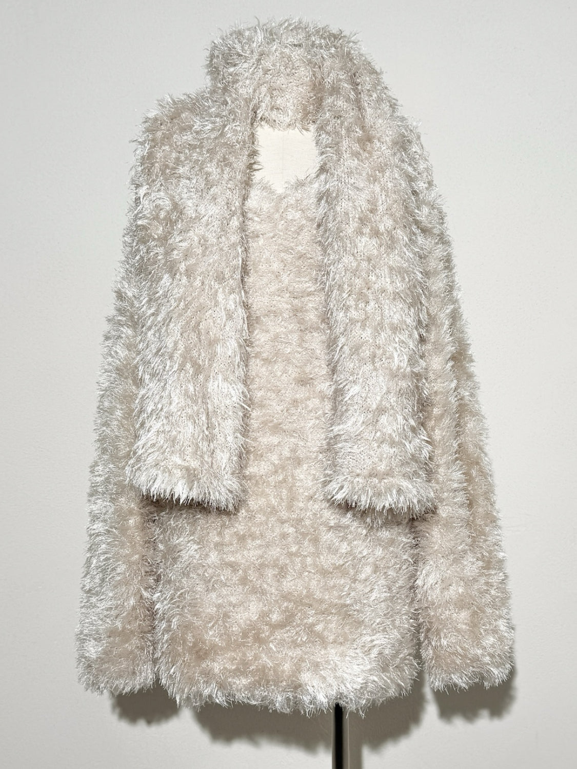 Vネック シャギーKNIT&マフラー Set