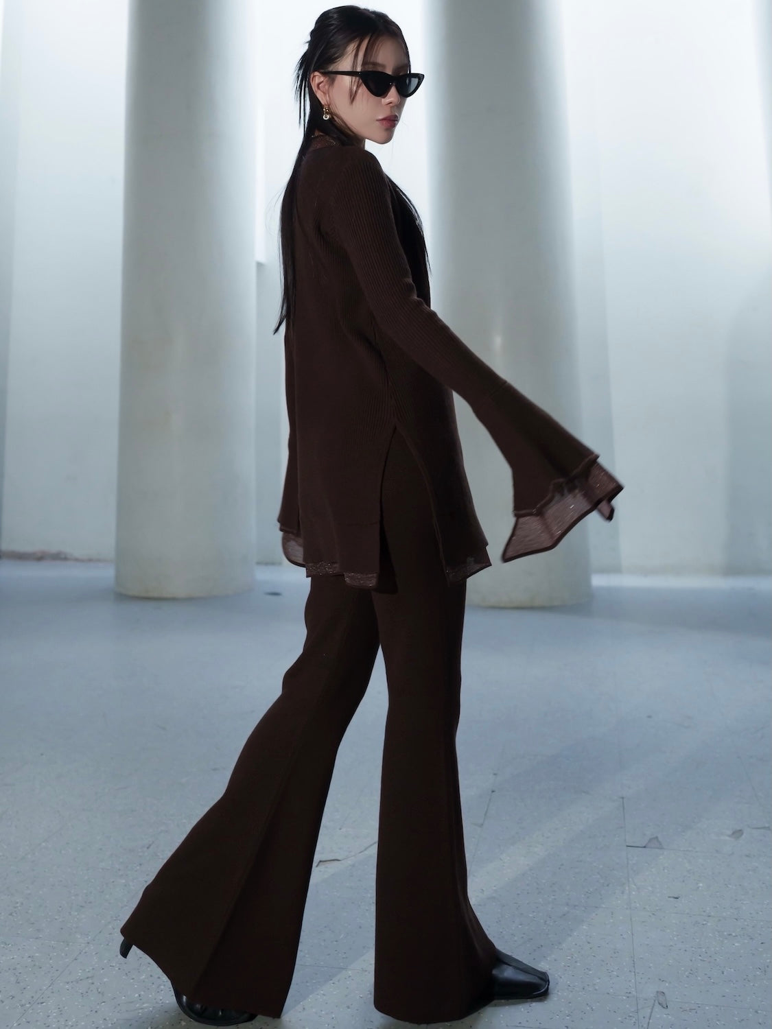 MODEL:159cm<br>COLOR:ブラウン