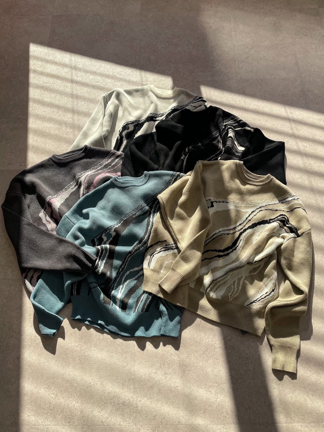 Marble Long-sleeve Pullover
