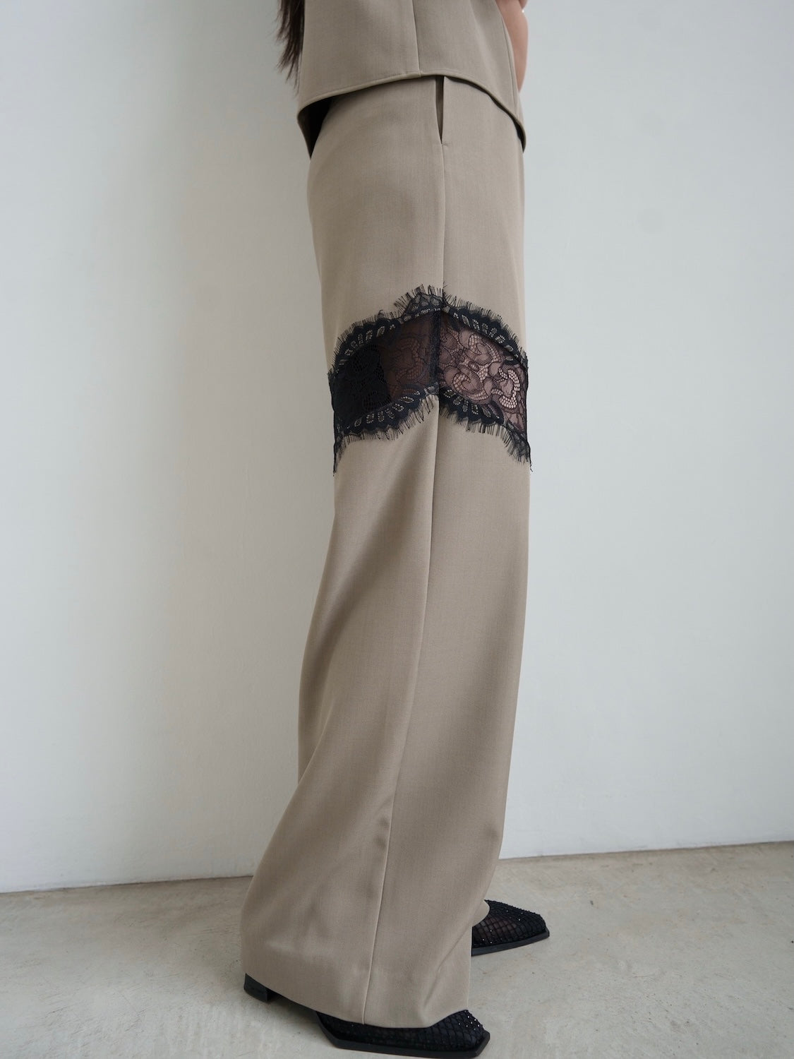 Lace Switch Wide Slacks